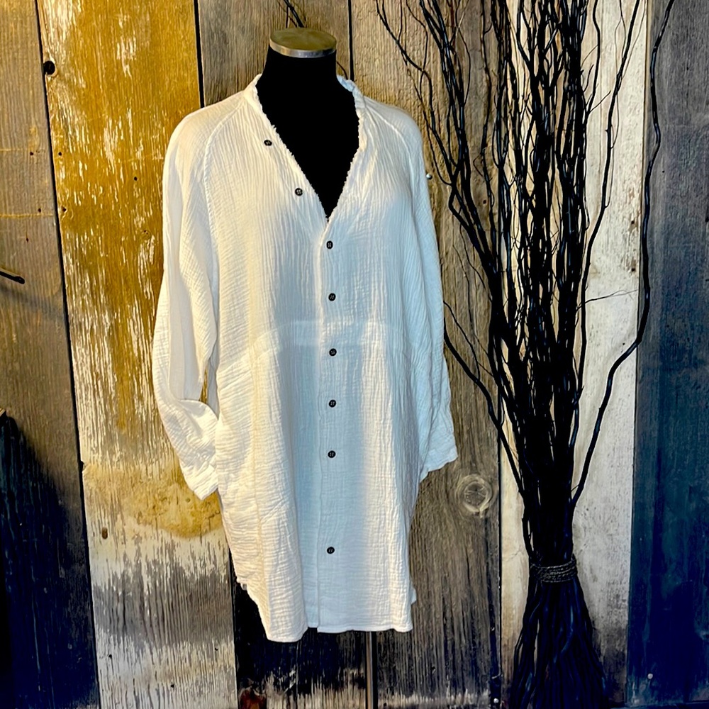 Boyfriend shirt dress. Brand new. Lightweight cotton. (11)